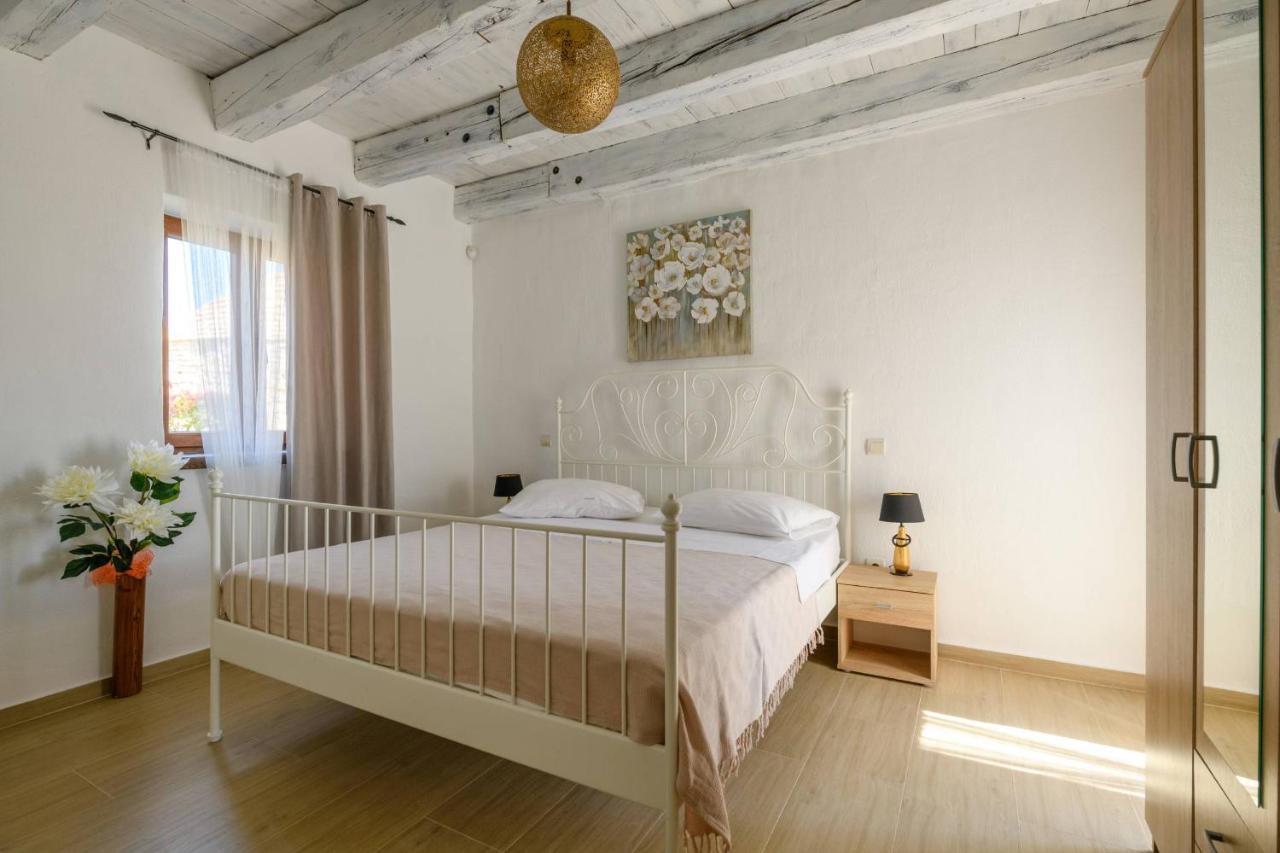 Paradis Villa Stone Queen With Heated Pool Butkovići Exteriér fotografie